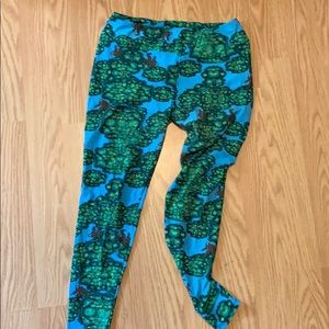 LuLaRoe TC Bigfoot Leggings